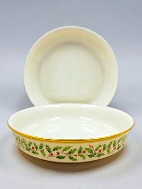 Lenox Holiday Collection Coupe Soup Bowl Set Of 2 Holly With Berries Gold Trim